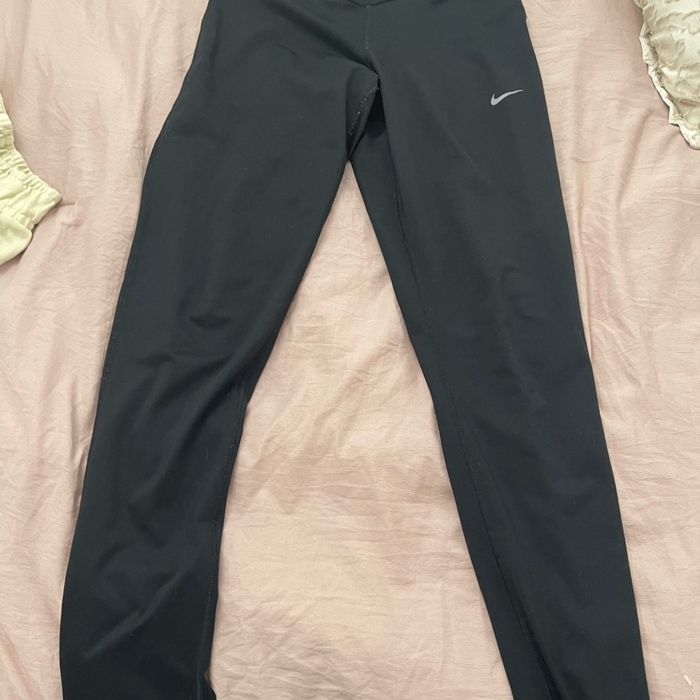 Nike black leggings